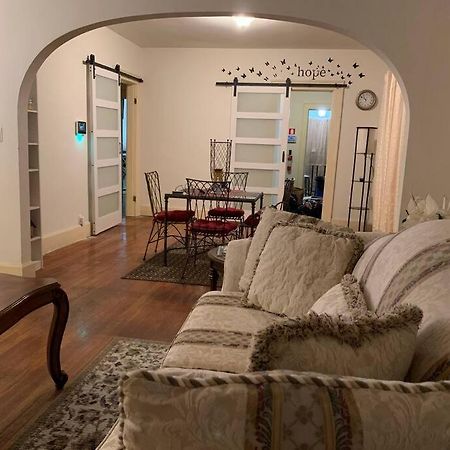 Comfortable 2-Bdrm Spacious Home With Wifi & Patio Indianapolis Buitenkant foto