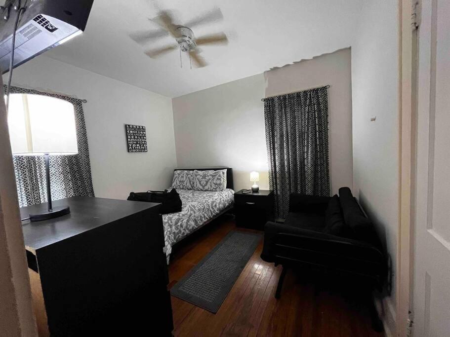 Comfortable 2-Bdrm Spacious Home With Wifi & Patio Indianapolis Buitenkant foto