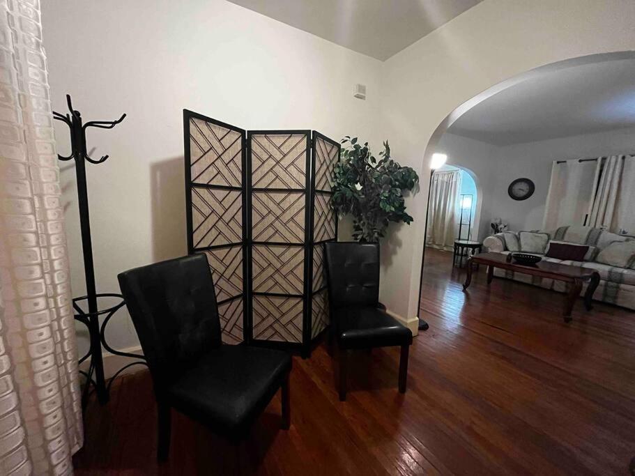 Comfortable 2-Bdrm Spacious Home With Wifi & Patio Indianapolis Buitenkant foto